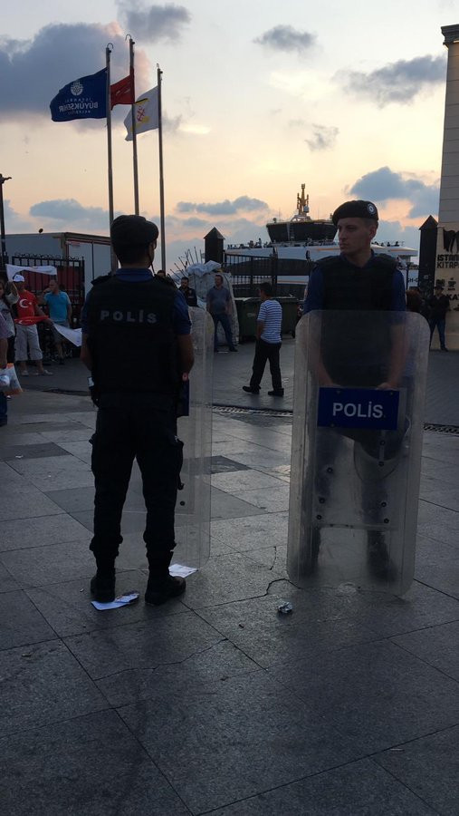 'AKP'yi görmeden geçmek yok!' - Resim : 4