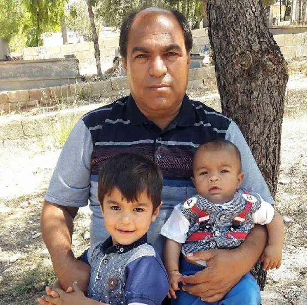 Üzerine mangal devrilen 2 yaşındaki Ahmet yaşamını yitirdi - Resim : 1
