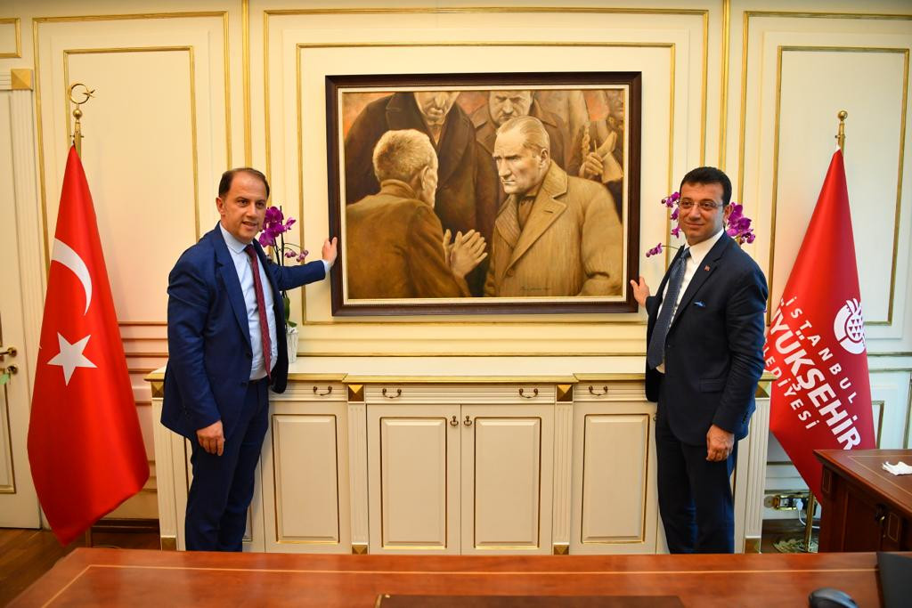 Ekrem İmamoğlu'nun makam odasında 'Atatürk' değişikliği - Resim : 2