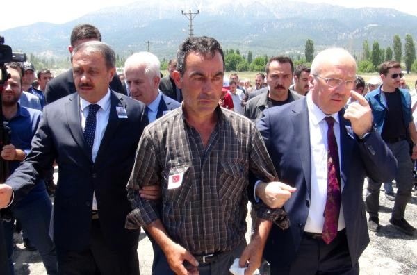 Şehit Uzman Onbaşı, Burdur'da toprağa verildi - Resim : 1