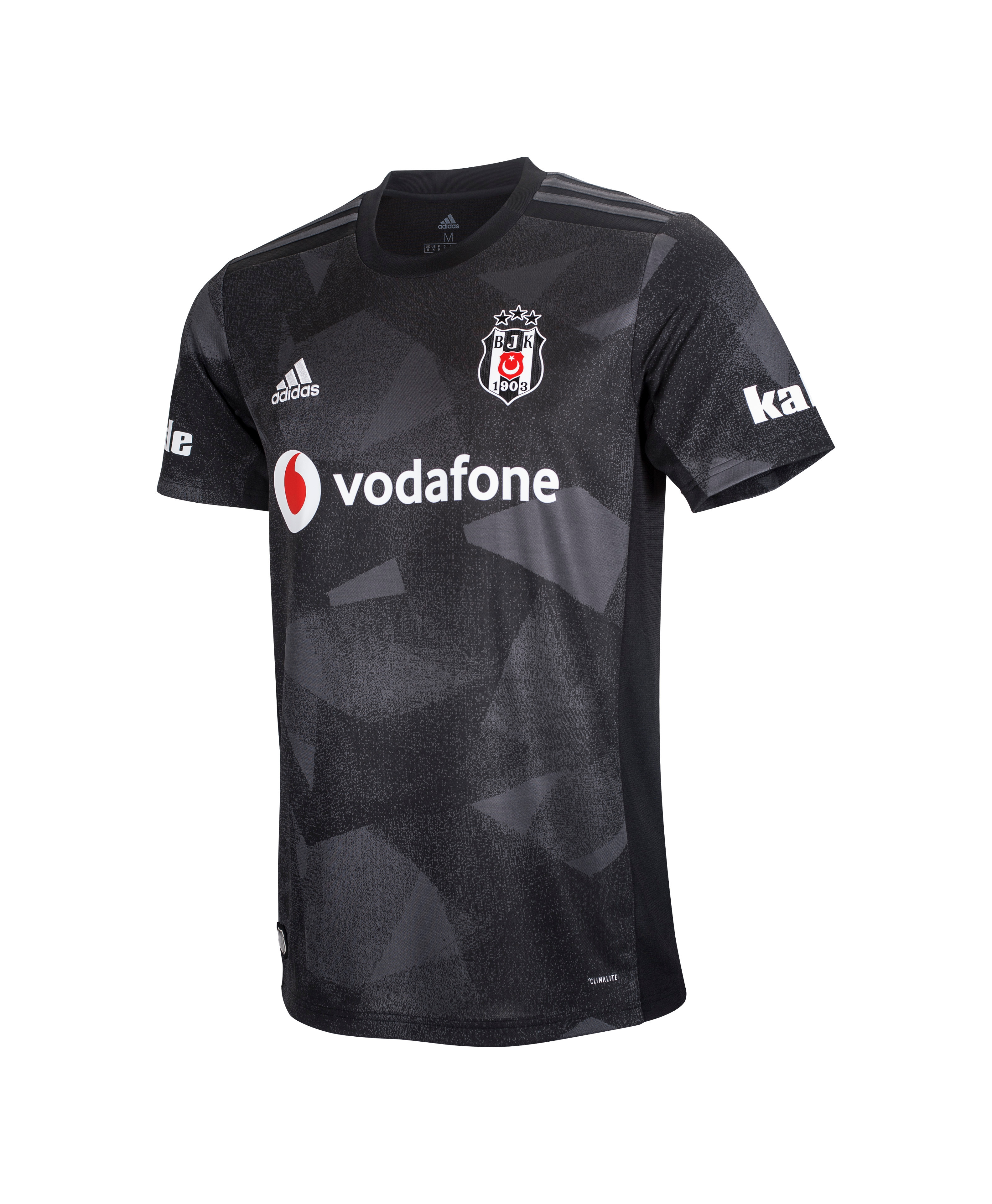 Beşiktaş’ın 2019-2020 sezonu formaları tanıtıldı - Resim : 3