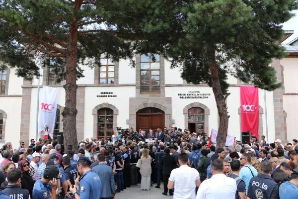 Erzurum Kongresi'nin 100'üncü yıl dönümüne coşkulu kutlama - Resim : 1