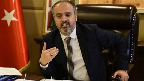 AKP'li başkan Alinur Aktaş, Saray ittifakında kriz çıkardı