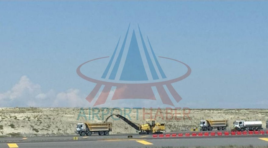 4 ay önce taşınan İstanbul Havalimanı’nda yol çöktü! - Resim : 2