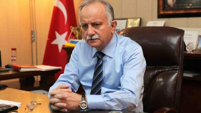 İzmir'de CHP'li eski belediye başkanına ihraç istemi - Resim : 1