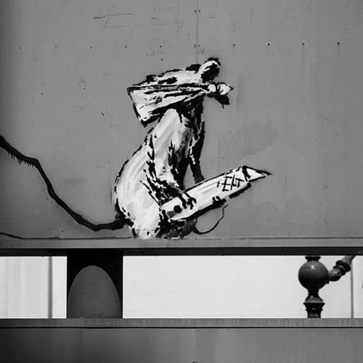 Banksy’nin Paris’teki eseri çalındı - Resim : 1