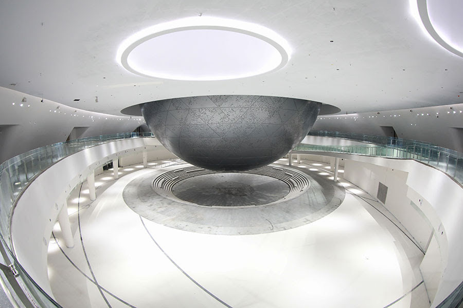 Dünyanın en büyük astronomi müzesi ışık testlerini tamamladı - Resim : 2