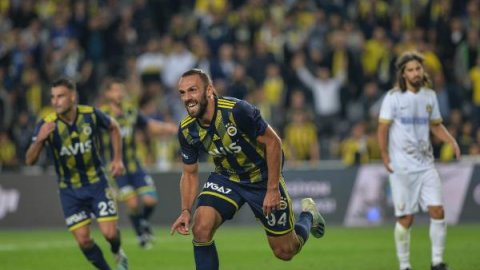 Zanka ile Muriç iş birliği Fenerbahçe'ye galibiyeti getirdi