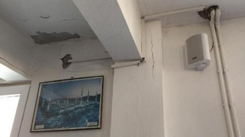 Silivri'de hasarlı 2 cami mühürlendi - Resim : 1