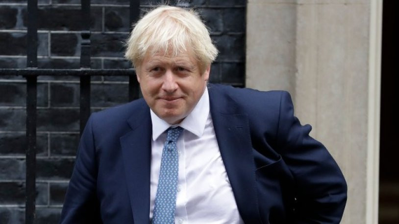 'Sürü bağışıklığı' ile ülkesi için risk almıştı: Boris Johnson'ın koronavirüs testi pozitif çıktı'