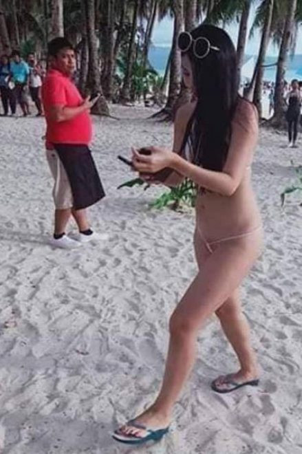 Kadın turist, bikinisi yüzünden gözaltına alındı - Resim : 1
