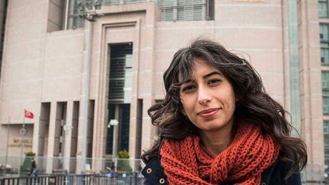 Gazeteci Canan Coşkun'a 'şantaj, tehdit, kasten yaralama ve hakaret' suçlaması