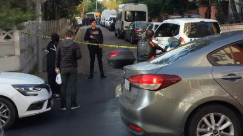 İstanbul'da bir evde 1'i çocuk 3 kişinin cansız bedeni bulundu - Resim : 2
