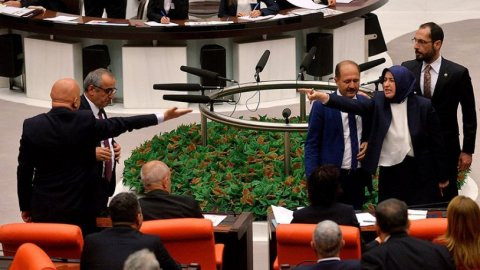 AKP'li vekilden Bülent Ecevit'e tepki çeken sözler! Meclis'te tartışma çıktı
