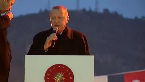 Erdoğan: Suriye Milli Ordusu'yla beraber Mehmetçiğimiz destan yazıyor