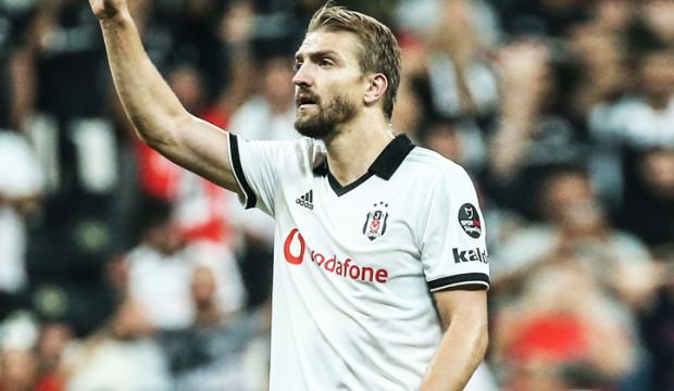 Beşiktaş'ta sezon sonu ayrılacak isim belli oldu! Menajeri açıkladı - Resim : 1
