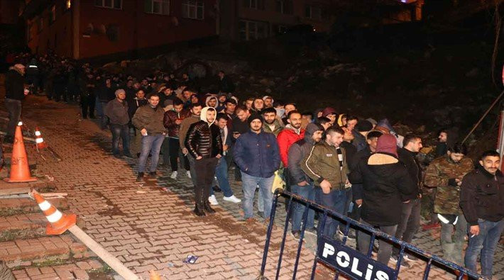Özgür Özel'in Kılıçdaroğlu'na gösterdiği fotoğrafların sırrı ortaya çıktı - Resim : 1