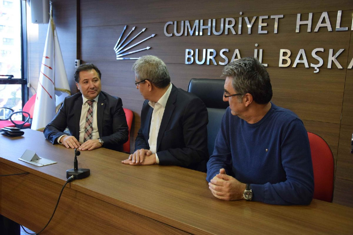 Bursaspor’dan CHP İl Başkanlığı'na ziyaret - Resim : 1