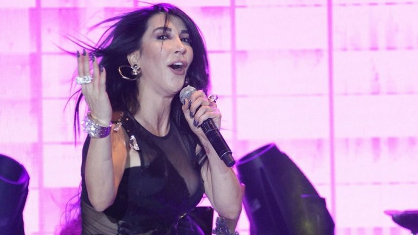 Gericiler Hande Yener'in konserini hedef gösterdi: 'İfsad nesnesi bayan şarkıcı...'