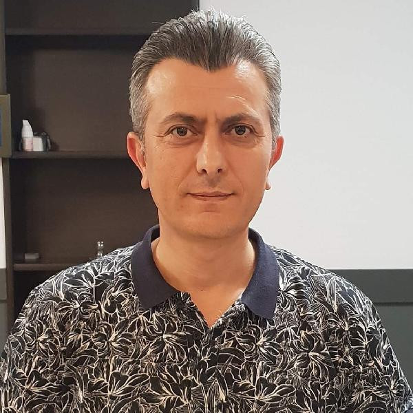 Sivas Emniyet Müdür Yardımcısı Ali Özcan, kalp krizi geçirerek hayatını kaybetti - Resim : 1