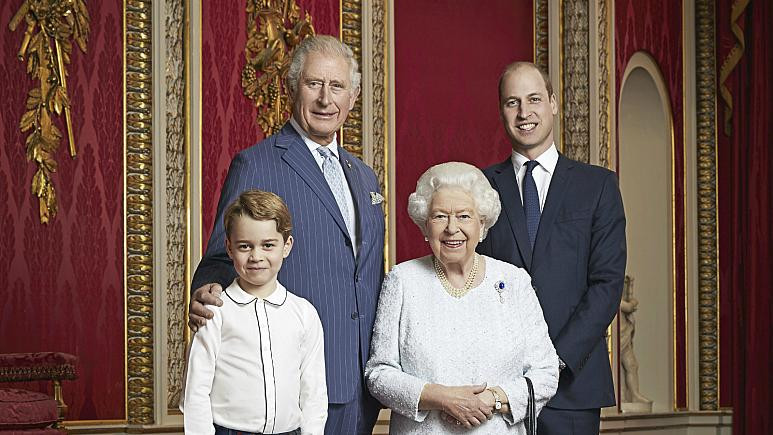 'Kraliçe II. Elizabeth tahtı bırakacak' iddialarının ardından dikkat çeken fotoğraf - Resim : 1