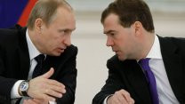 Rusya'da hükümet depremi! Putin'den Medvedev'e yeni görev