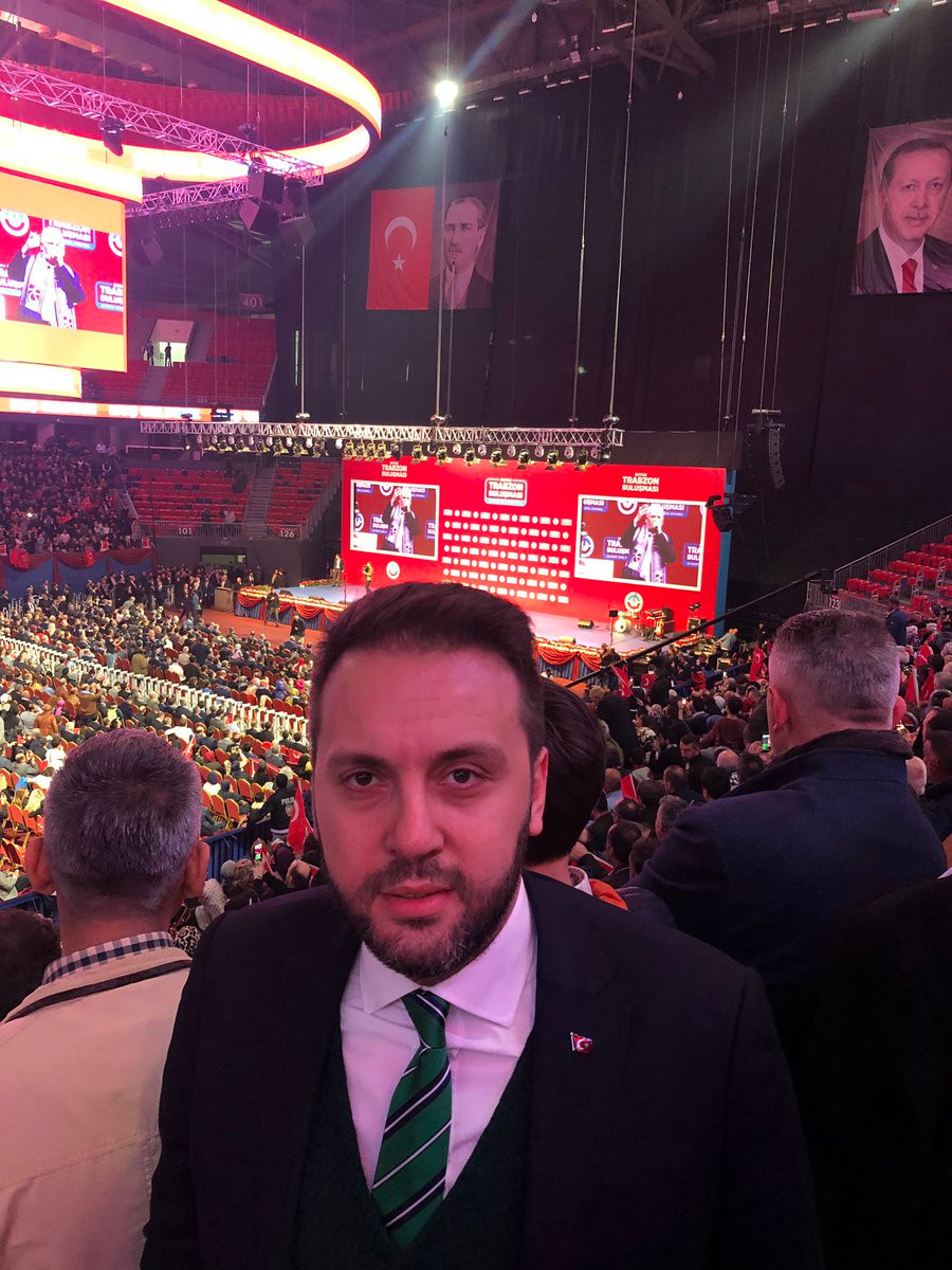 Ahmet Davutoğlu'nun partisine katılmak için AKP'den istifa etti! - Resim : 1
