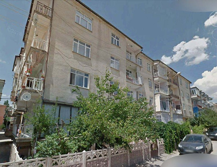 Dilek apartmanının çökmeden önceki hali - Resim : 2