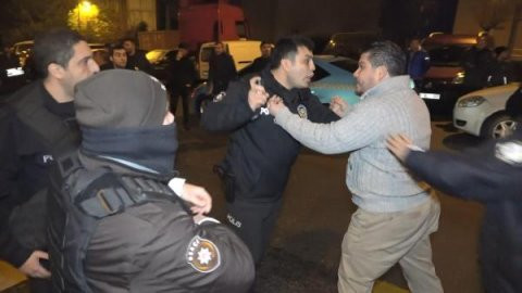 Esenyurt'ta turizm firması şoförleri ve taksiciler arasında kavga! 11 gözaltı - Resim : 2