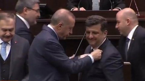 İşte partilerinden istifa ederek AKP'ye bugün katılan belediye başkanları