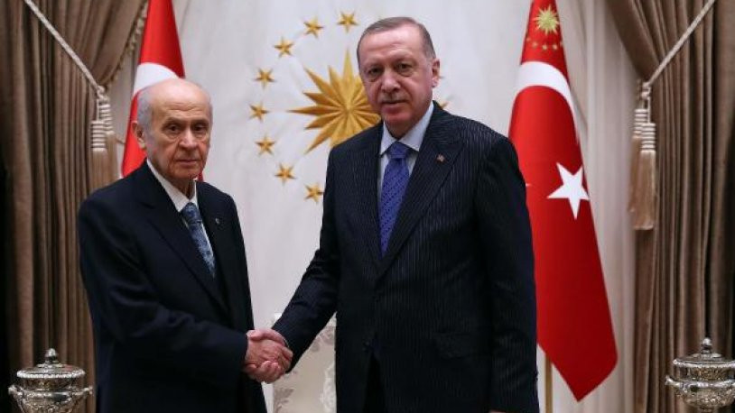 Saray'da sürpriz görüşme: Erdoğan, Bahçeli'yle bir araya geldi