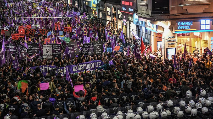 Uluslararası Af Örgütü'nden İstanbul Valiliği'ne: 8 Mart Feminist Gece Yürüyüşü yasağı derhal kaldırılmalı