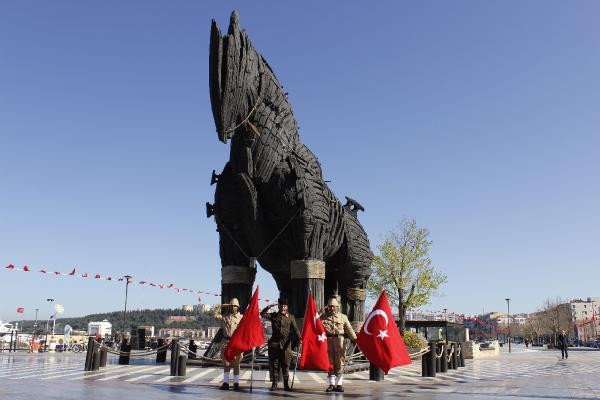 Şehitler için yürüyen gazi torunu, Çanakkale’ye ulaştı - Resim : 1