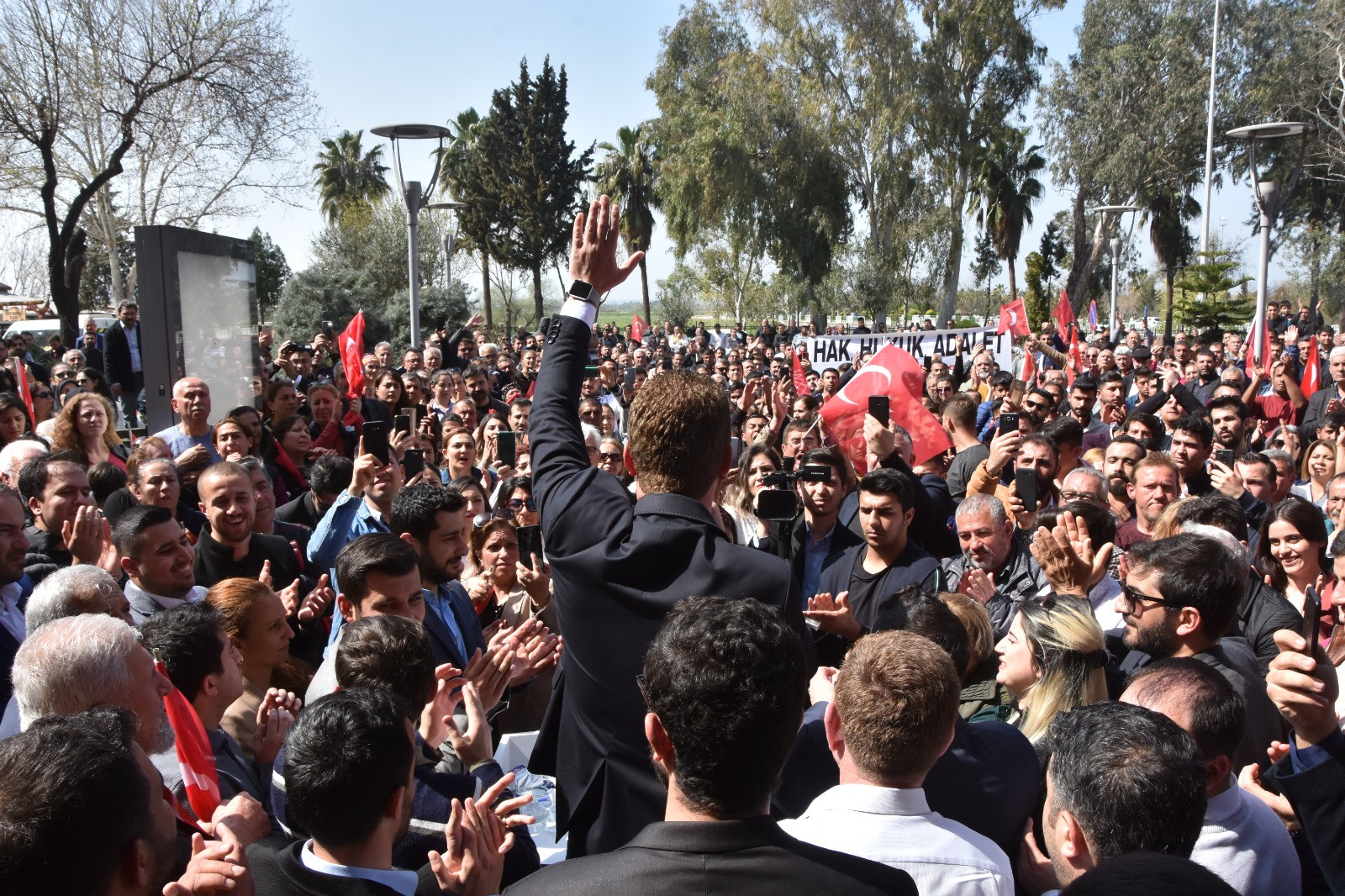 Ceyhan'da Kadir Aydar'a büyük destek - Resim : 2