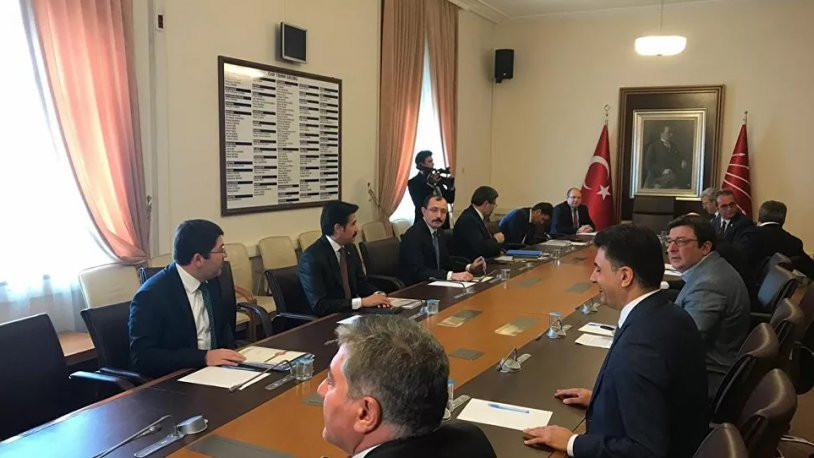 AKP'den CHP'ye infaz indirimi düzenlemesi ziyareti