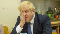 'Sürü bağışıklığı' ile ülkesi için risk almıştı: Boris Johnson'ın koronavirüs testi pozitif çıktı'