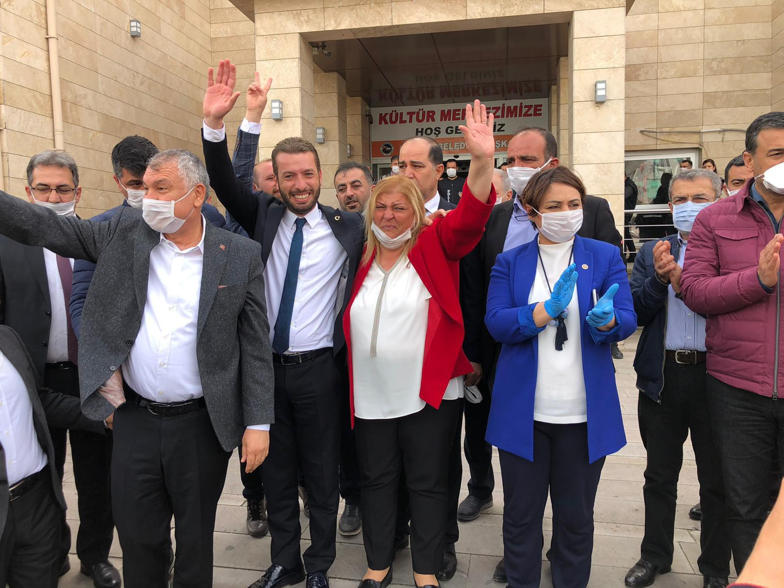 Ceyhan'da yeni belediye başkanı belli oldu! CHP'li başkanın maztabası iptal edilmişti - Resim : 3