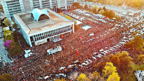 AKP'ye İmamoğlu çağrısı: 'Milletle inatlaşmayın'