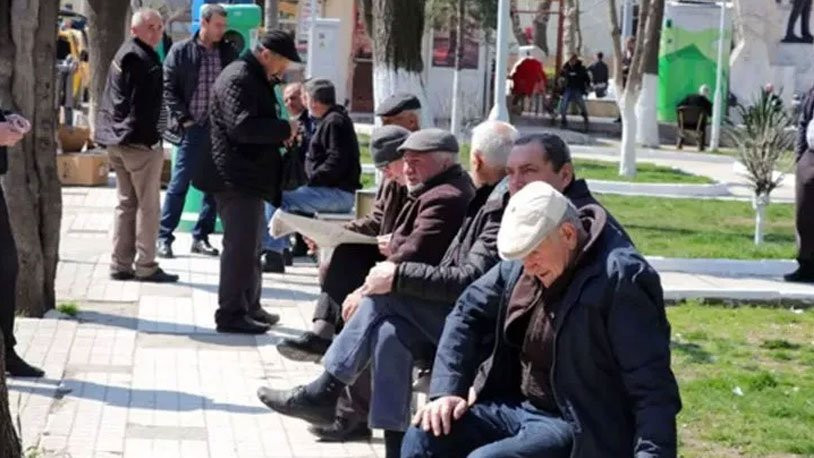 Günler sonra dışarı çıkacak 65 yaş üstü vatandaşlar nelere dikkat etmeli?