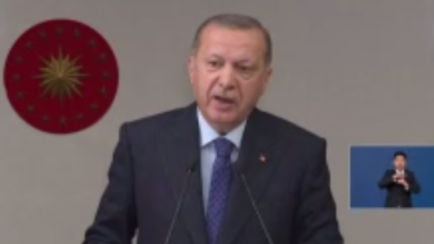 Milyonlar koronavirüs tedbirlerini beklerken Erdoğan'dan 'darbe' açıklaması