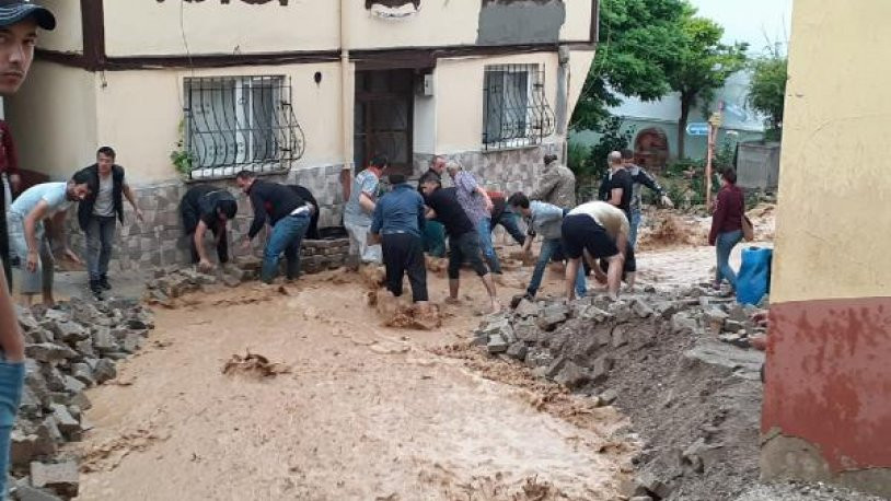 Selin vurduğu Bursa'da ölü sayısı yükseldi