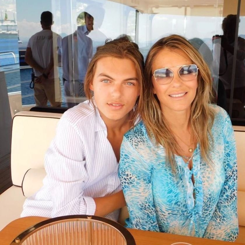 Elizabeth Hurley'i yıkan haber! Oğlunun babası intihar etti - Resim : 1