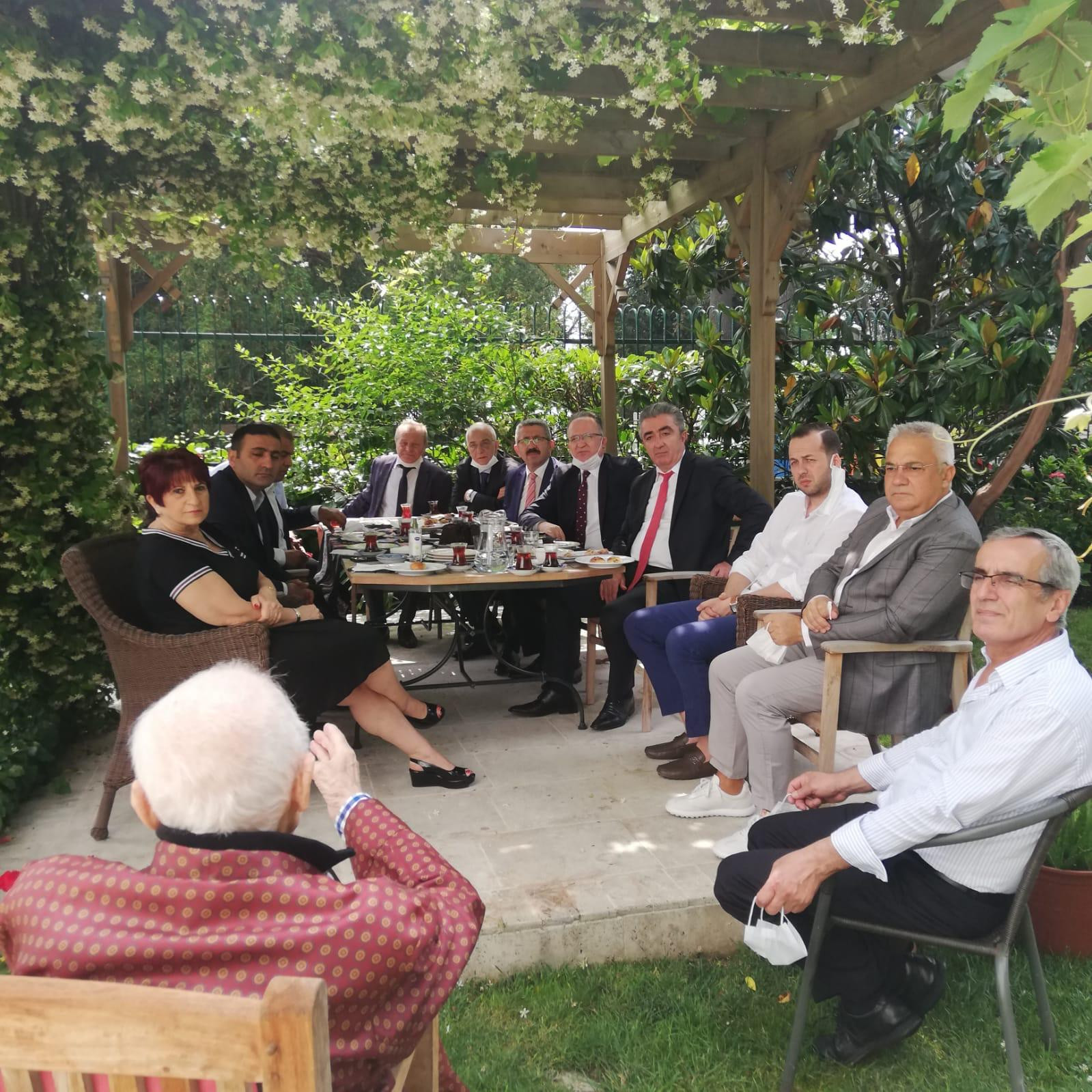 Ülke Politikaları Vakfı yeni döneme hazır: CHP liderinden Çelikel'e ziyaret - Resim : 2