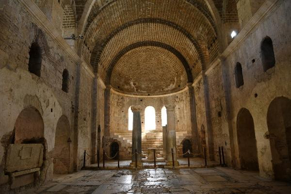 Aziz Nikolaos Müzesi ve Myra Antik Kenti ziyaretçilerini bekliyor - Resim : 2