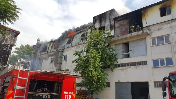 Bursa Yıldırım'da tekstil fabrikasında yangın - Resim : 1