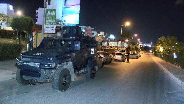 İstanbul'da polise silahlı saldırı: 10 kişi gözaltına alındı - Resim : 2