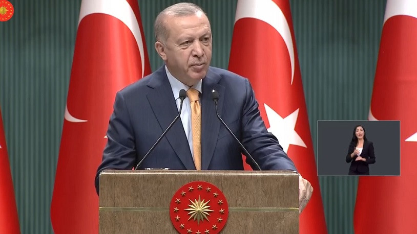 Erdoğan: 2. 3. 4. 8. ve 12. sınıflarda yüz yüze eğitimi başlatıyoruz
