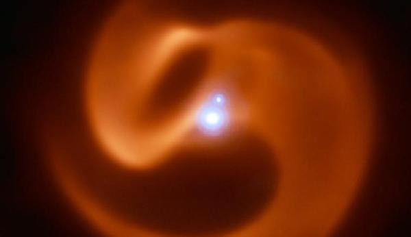 Gök bilimciler kara deliğin yıldızı yok edişini görüntüledi - Resim : 1
