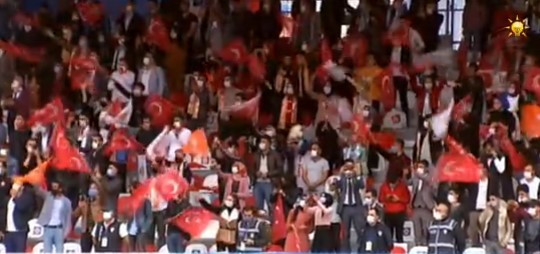 Fahrettin Koca bu görüntülere ne diyecek? İşte stadyumdaki AKP kongresinin görüntüleri - Resim : 3