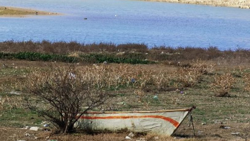 Kuraklıkta baraj altında kalan mezarlar ortaya çıktı! - Resim : 2